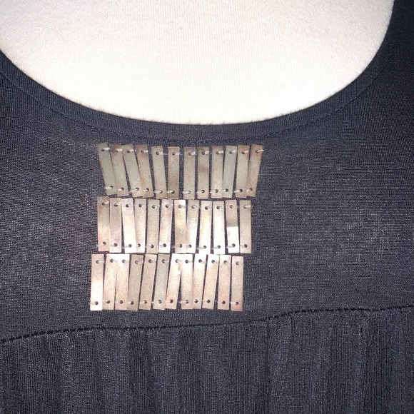 Vintage Motto black quarter sleeve Midi Dress with gold accents - Picture 7 of 7